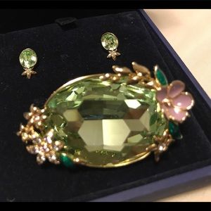 Swarovski Naoki crystal brooch earring set flowers